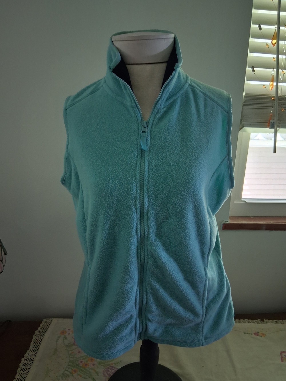 Women's Aqua Fleece Zip-Up Vest